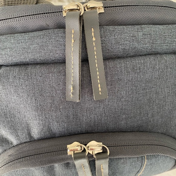 G-raphy Camera Backpack - Picture 3 of 15